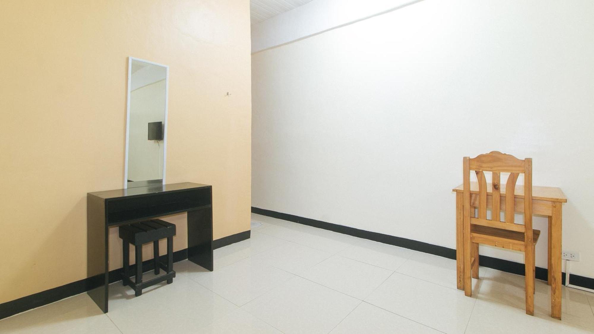Reddoorz Near Sm City Muntinlupa San Pedro  Ngoại thất bức ảnh