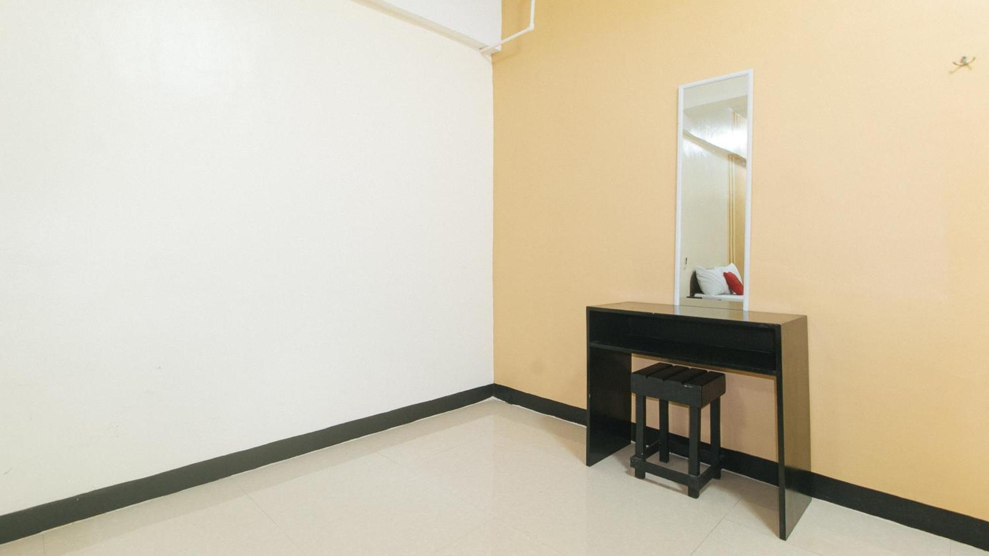 Reddoorz Near Sm City Muntinlupa San Pedro  Ngoại thất bức ảnh