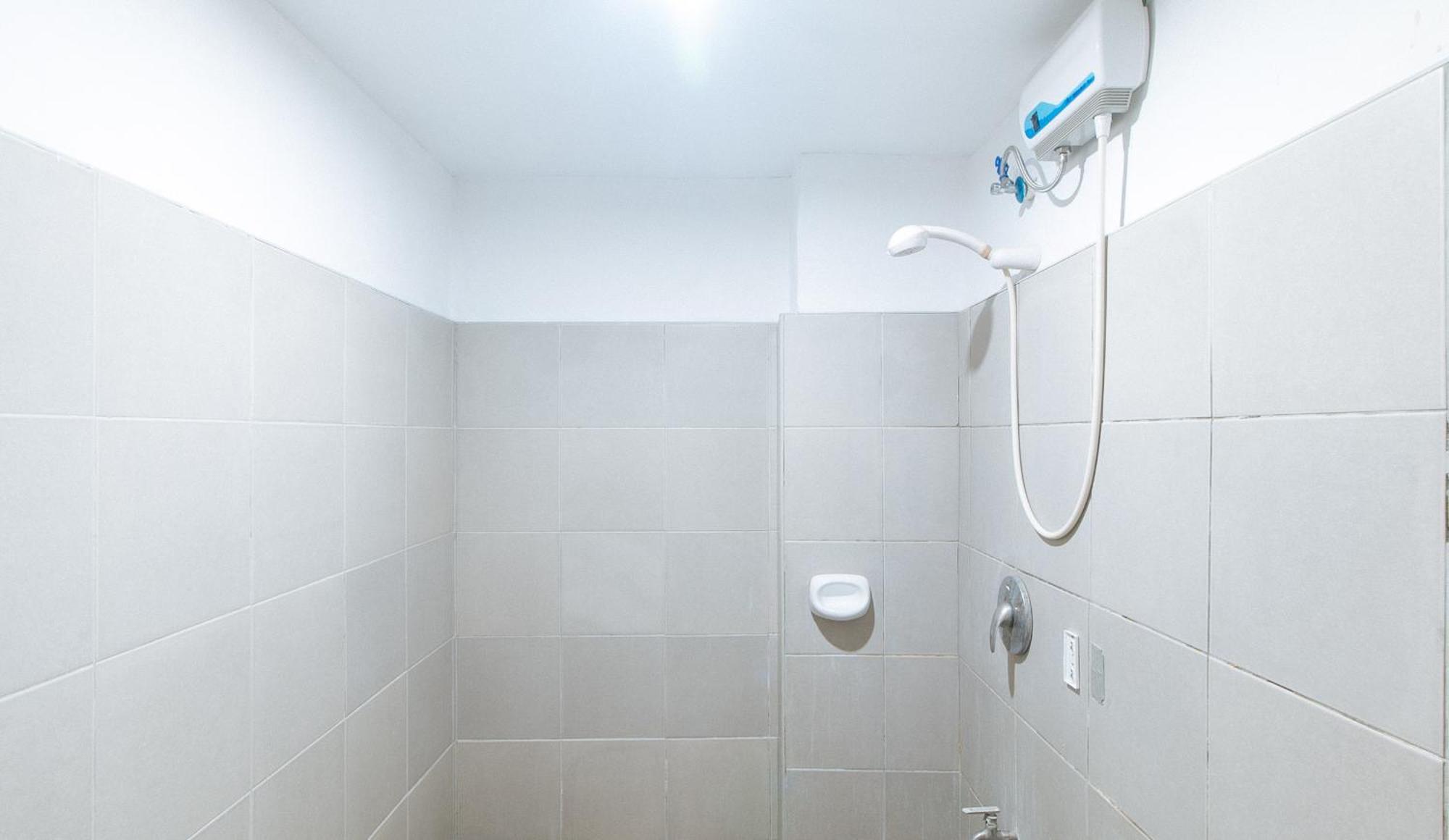 Reddoorz Near Sm City Muntinlupa San Pedro  Ngoại thất bức ảnh